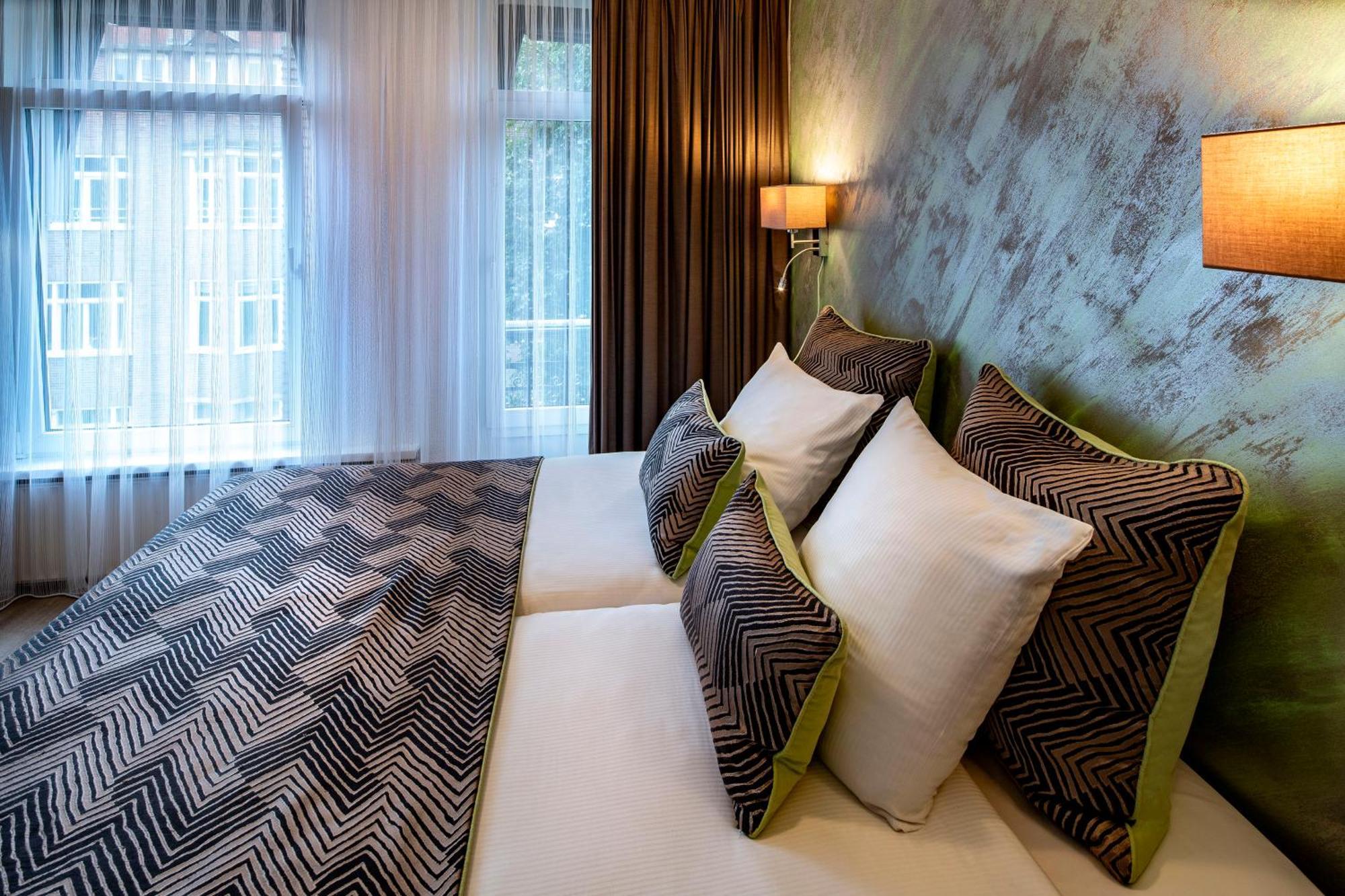 Jupiter Hotel Амстердам Экстерьер фото